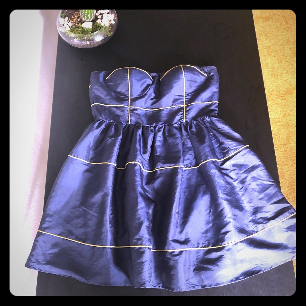 Retro mini dress!